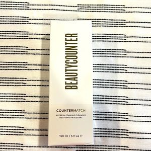 NIB COUNTERMATCH Refreshing Foaming Cleanser